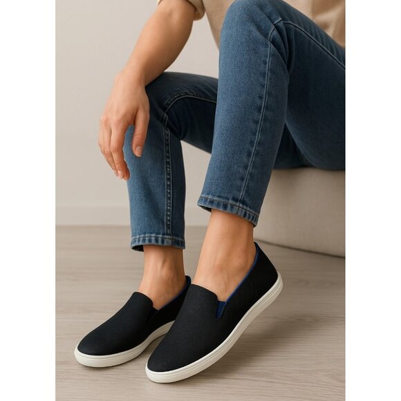 Rothys The Original Sneakers Womens Sz 8 Navy Blue Knit Slip On Shoes Loafers - Picture 1 of 11